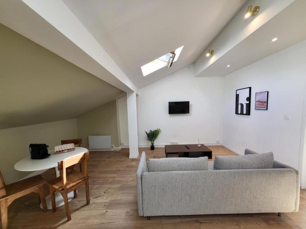 Apartmán Le Nerolii Lyon Exteriér fotografie